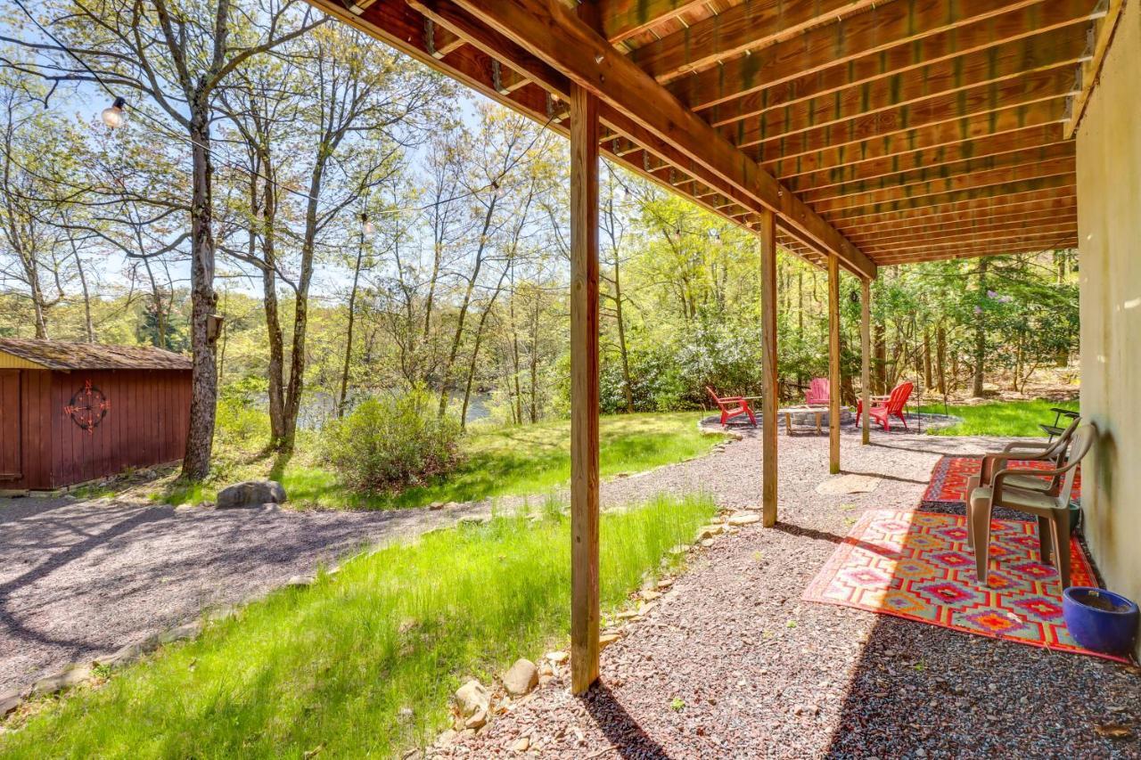 Lakefront Poconos Vacation Rental With Swim Dock! Long Pond ภายนอก รูปภาพ