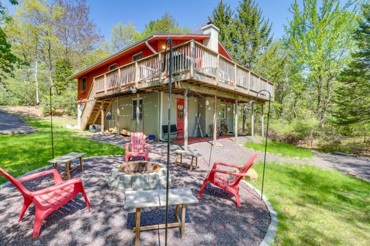 Lakefront Poconos Vacation Rental With Swim Dock! Long Pond ภายนอก รูปภาพ