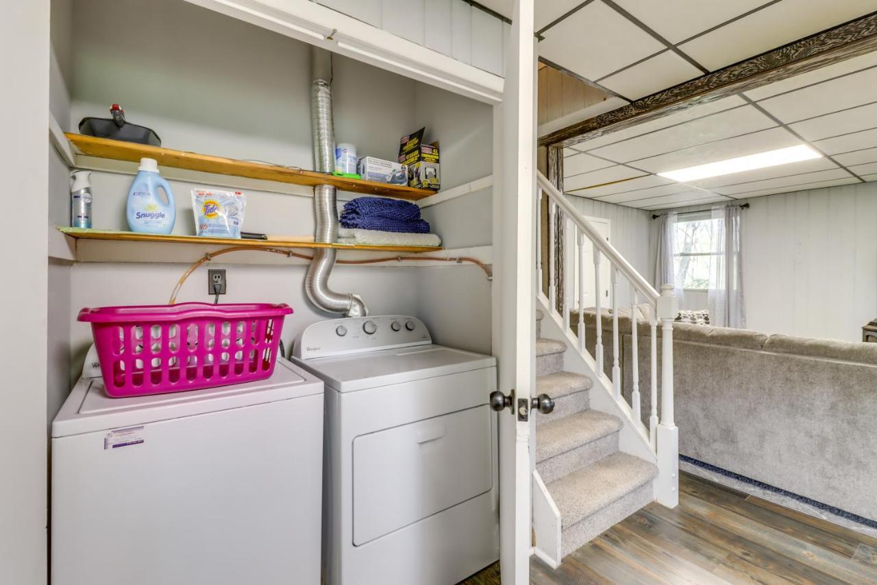 Lakefront Poconos Vacation Rental With Swim Dock! Long Pond ภายนอก รูปภาพ